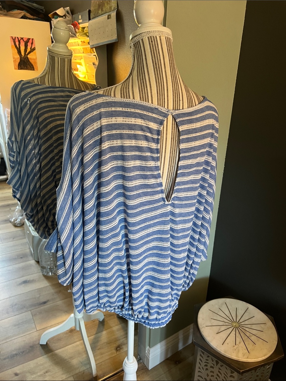 Free People, Large, keyhole back, Blue & White Striped Boatneck Tunic, flowy - Picture 4 of 10